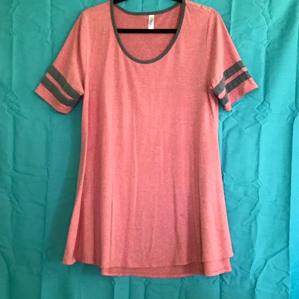 LuLaRoe Perfect Tee